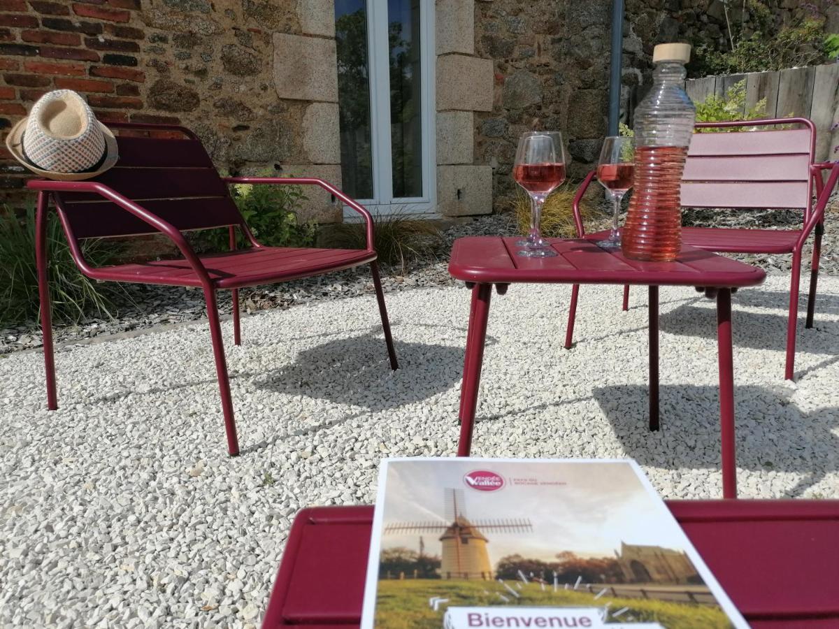 Le Bois Aux Feuilles Blanches Villa Saint-Michel-Mont-Mercure Kültér fotó